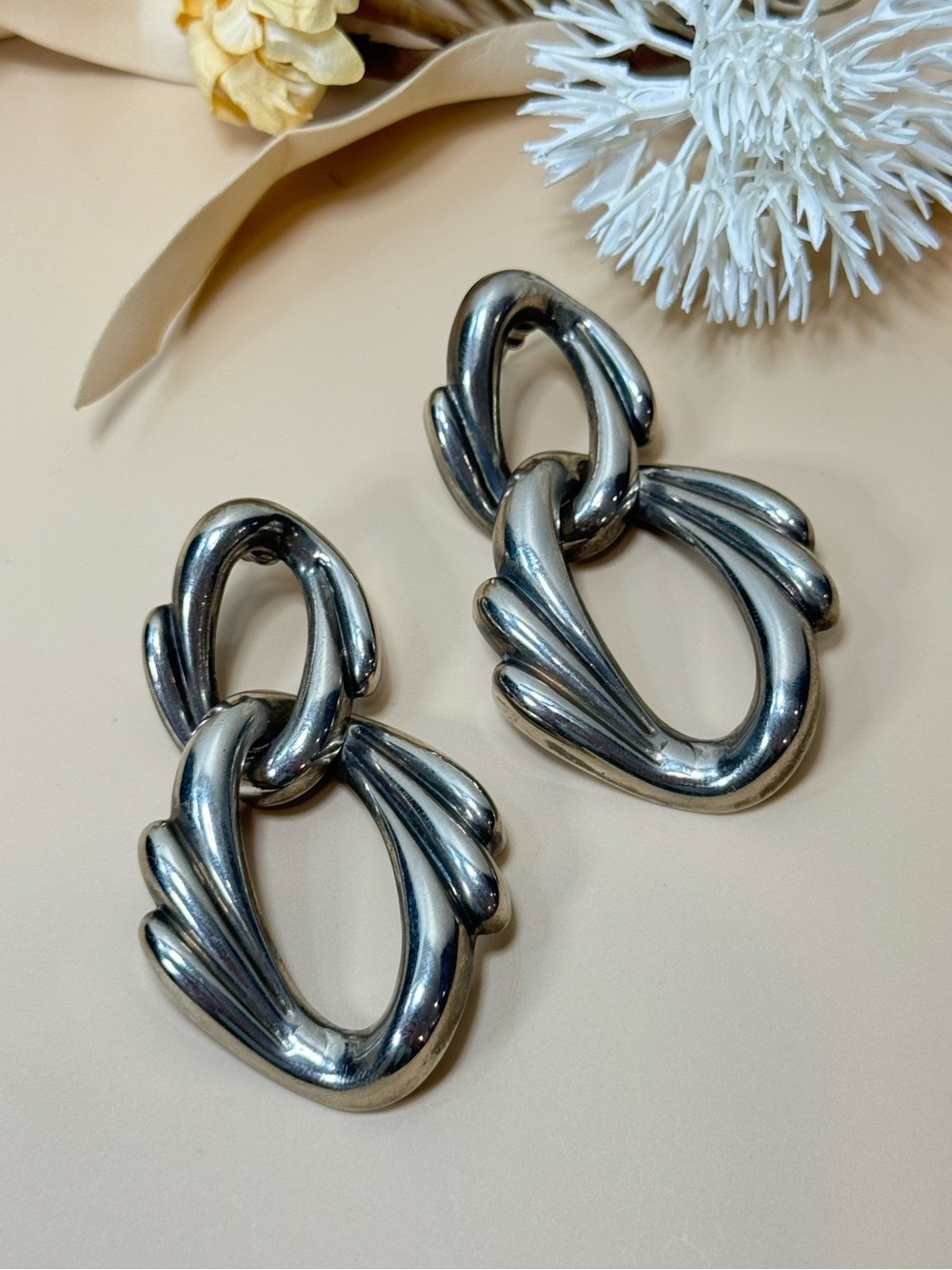 Vintage Silver Tone Sculptural Open Link Statement Dangle Earrings